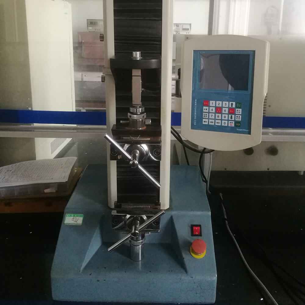 Small-Tensile-Tester